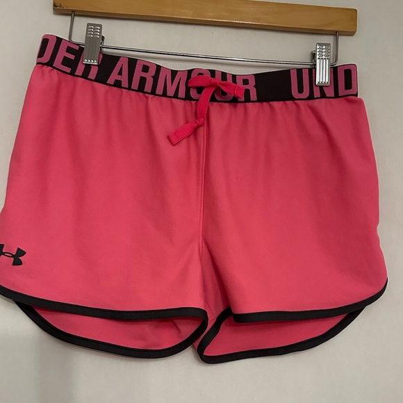 Under Armour Youth Loose HeatGear Pink Athletic Shorts Size XL (18-20) - Picture 9 of 11